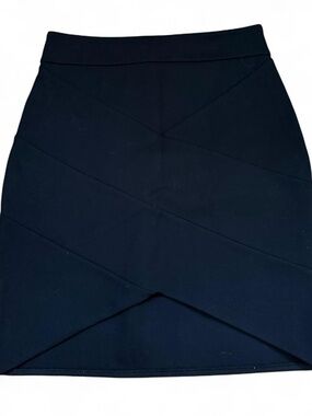 Express black bodycon skirt with slit detail. Size: 4.